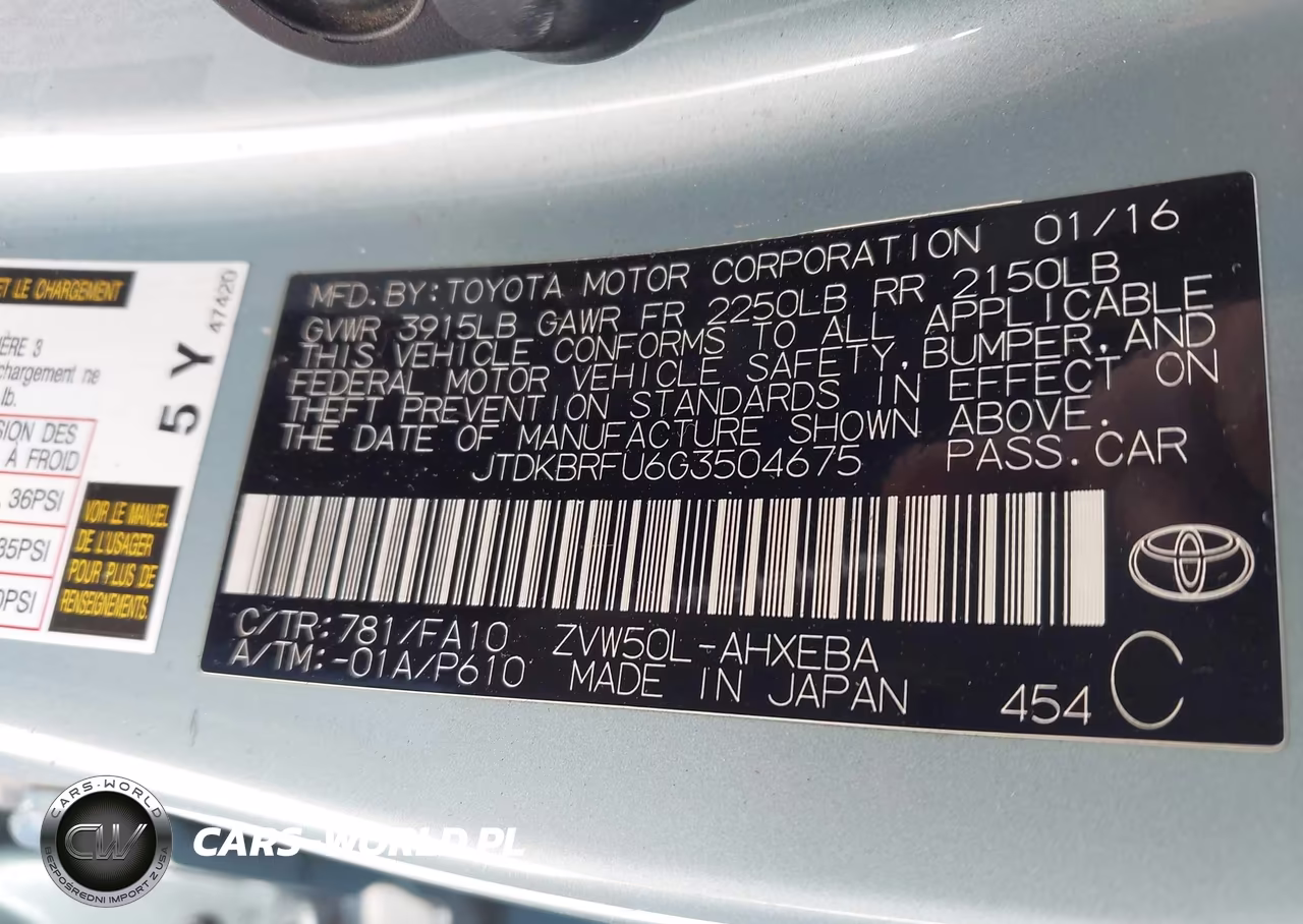 2016 Toyota Prius Two VIN:JTDKBRFU6G3504675 - 9