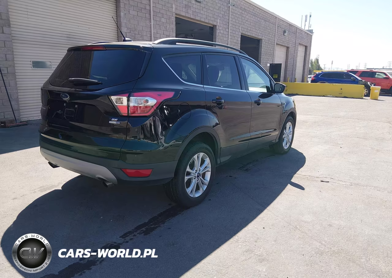 2018 Ford Escape Se VIN:1FMCU9GD3JUD08865 - 4