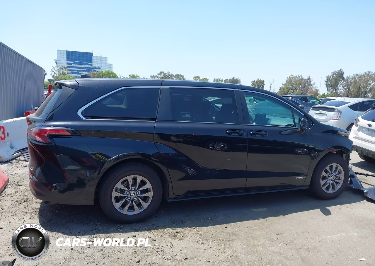 2021 Toyota Sienna Le VIN:5TDKRKEC2MS029452 - 14