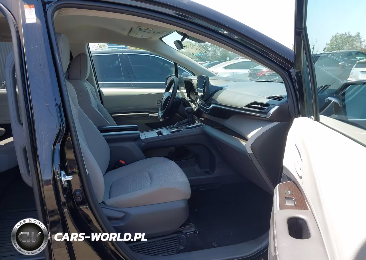 2021 Toyota Sienna Le VIN:5TDKRKEC2MS029452 - 5
