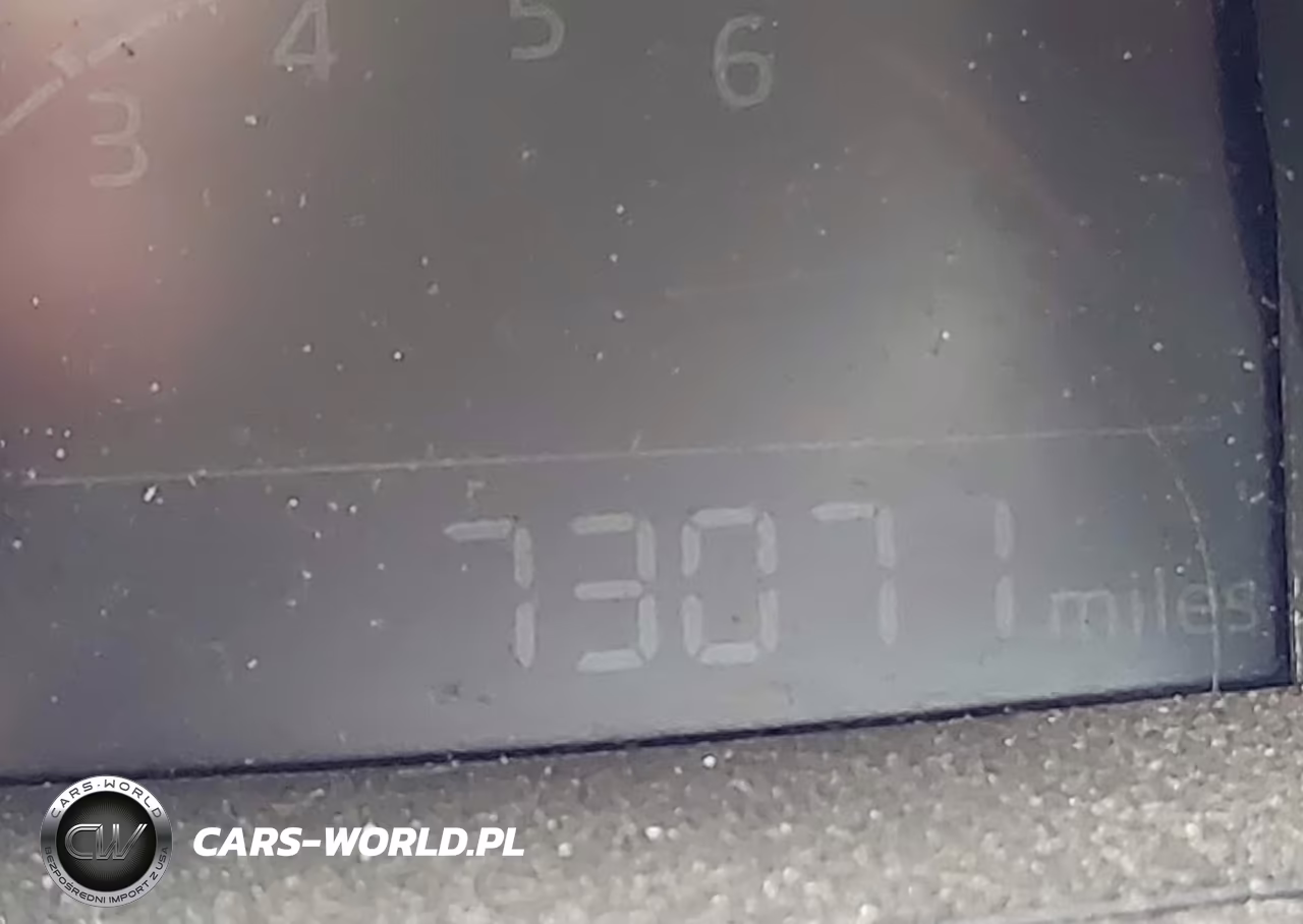2018 Mazda Mazda3 Touring VIN:3MZBN1L31JM172569 - 16