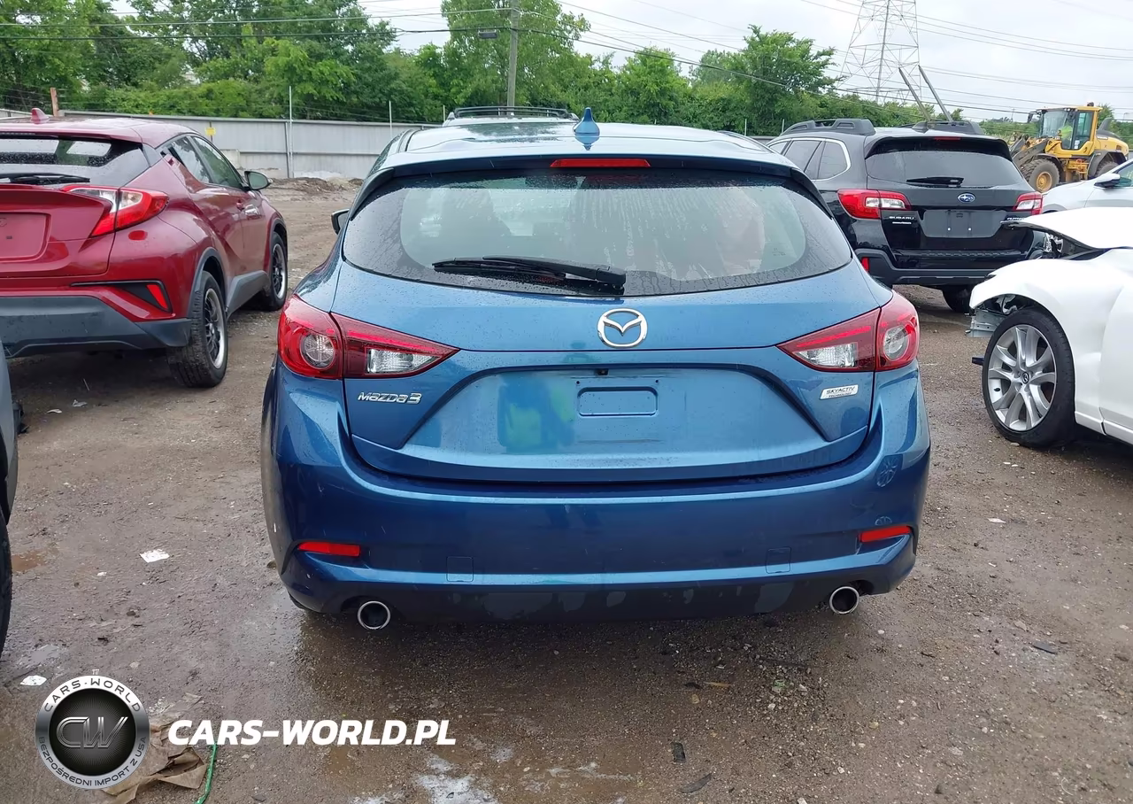 2018 Mazda Mazda3 Touring VIN:3MZBN1L31JM172569 - 17