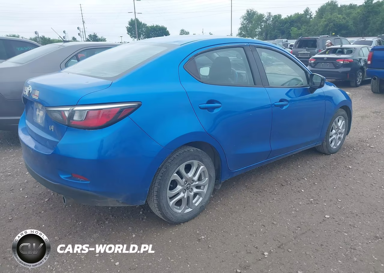 2018 Toyota Yaris Ia VIN:3MYDLBYVXJY323193 - 4