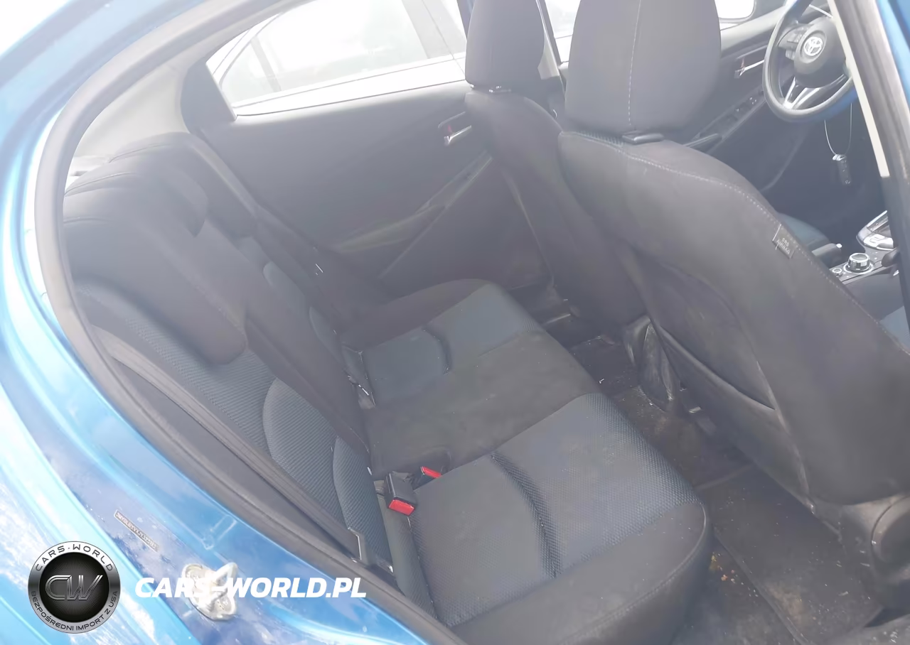 2018 Toyota Yaris Ia VIN:3MYDLBYVXJY323193 - 8