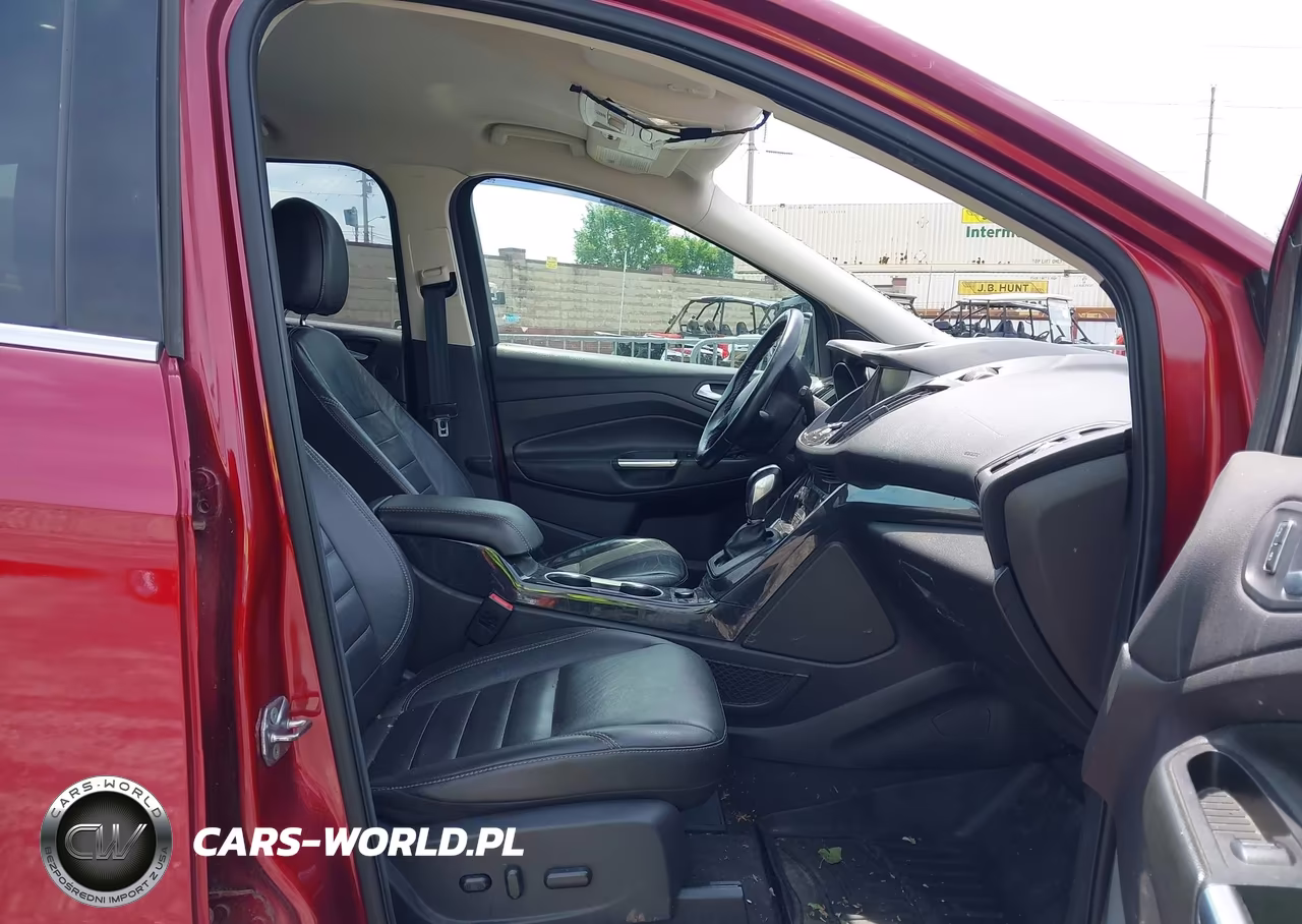 2015 Ford Escape Titanium VIN:1FMCU9JX5FUA51038 - 5