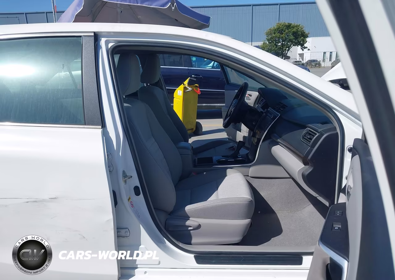 2016 Toyota Camry Le VIN:4T4BF1FK5GR535397 - 5