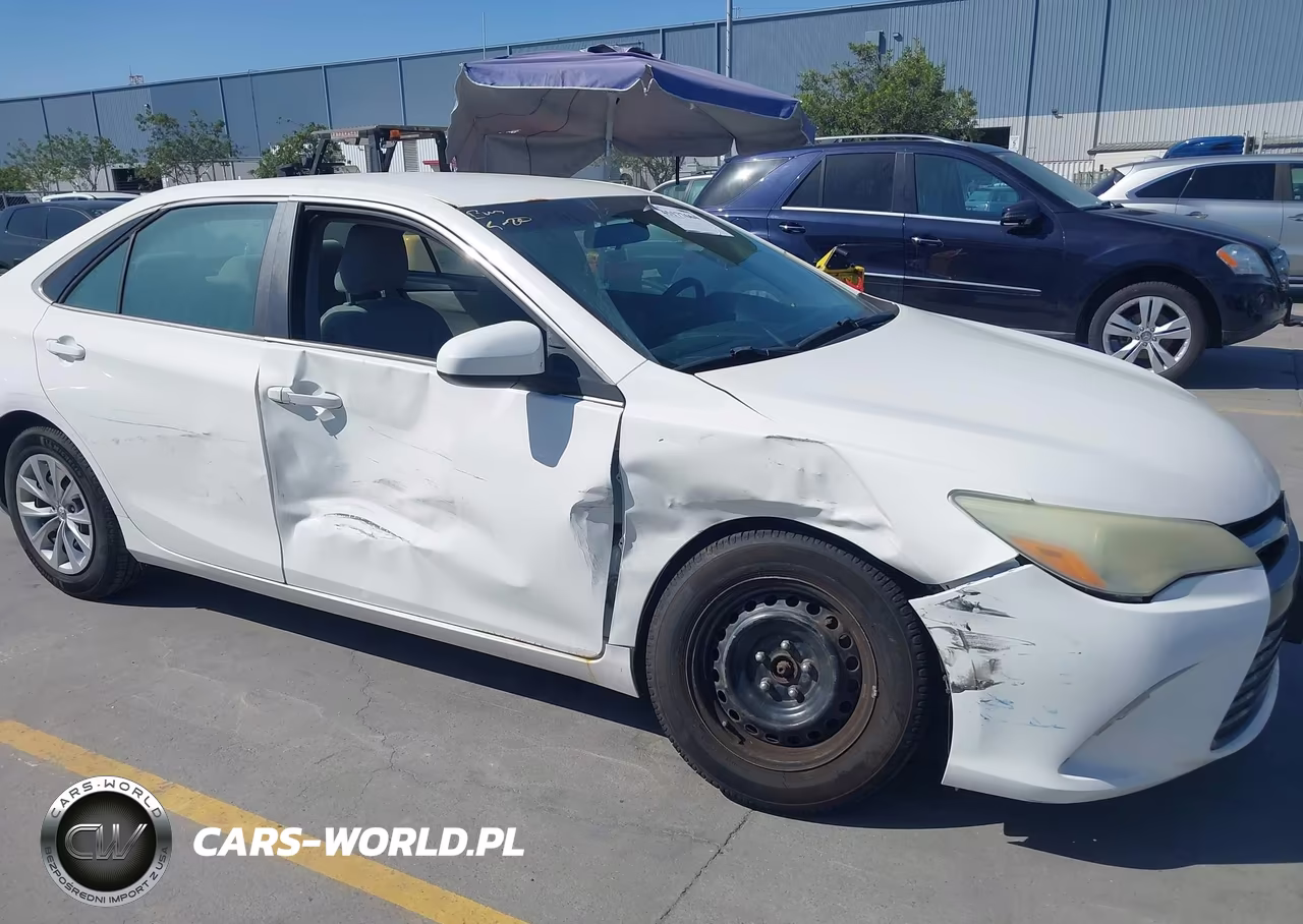 2016 Toyota Camry Le VIN:4T4BF1FK5GR535397 - 6