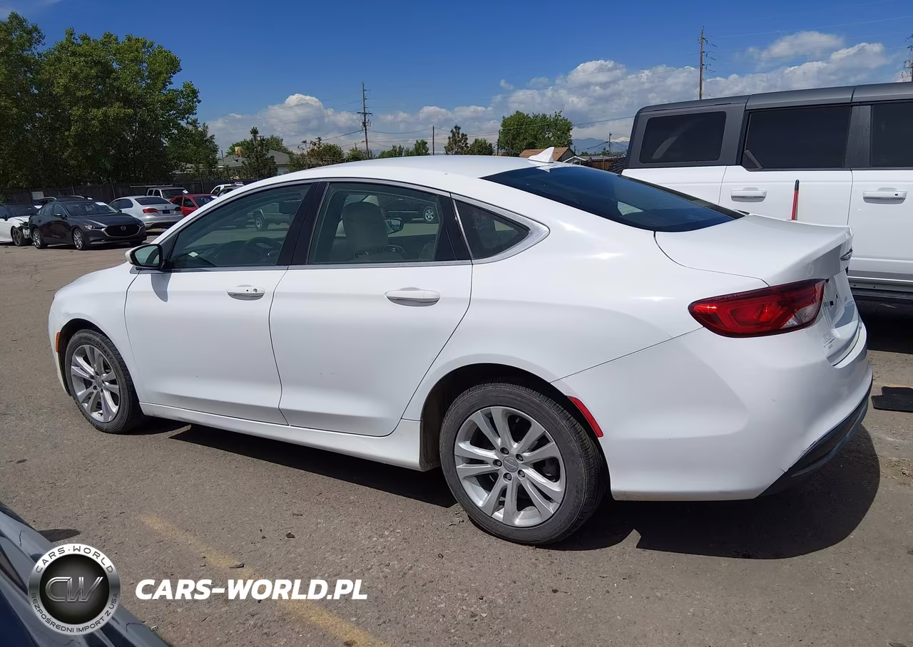 2017 Chrysler 200 Limited Platinum VIN:1C3CCCAB7HN504327 - 14