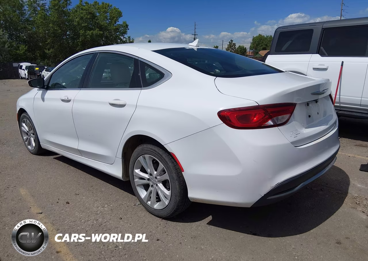 2017 Chrysler 200 Limited Platinum VIN:1C3CCCAB7HN504327 - 3