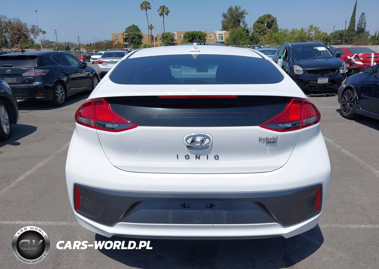 2021 Hyundai Ioniq Hybrid Blue VIN:KMHC65LC8MU252846 - 16