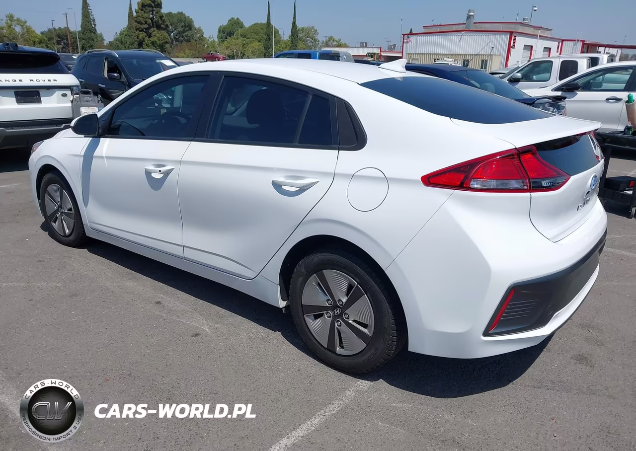 2021 Hyundai Ioniq Hybrid Blue VIN:KMHC65LC8MU252846 - 3