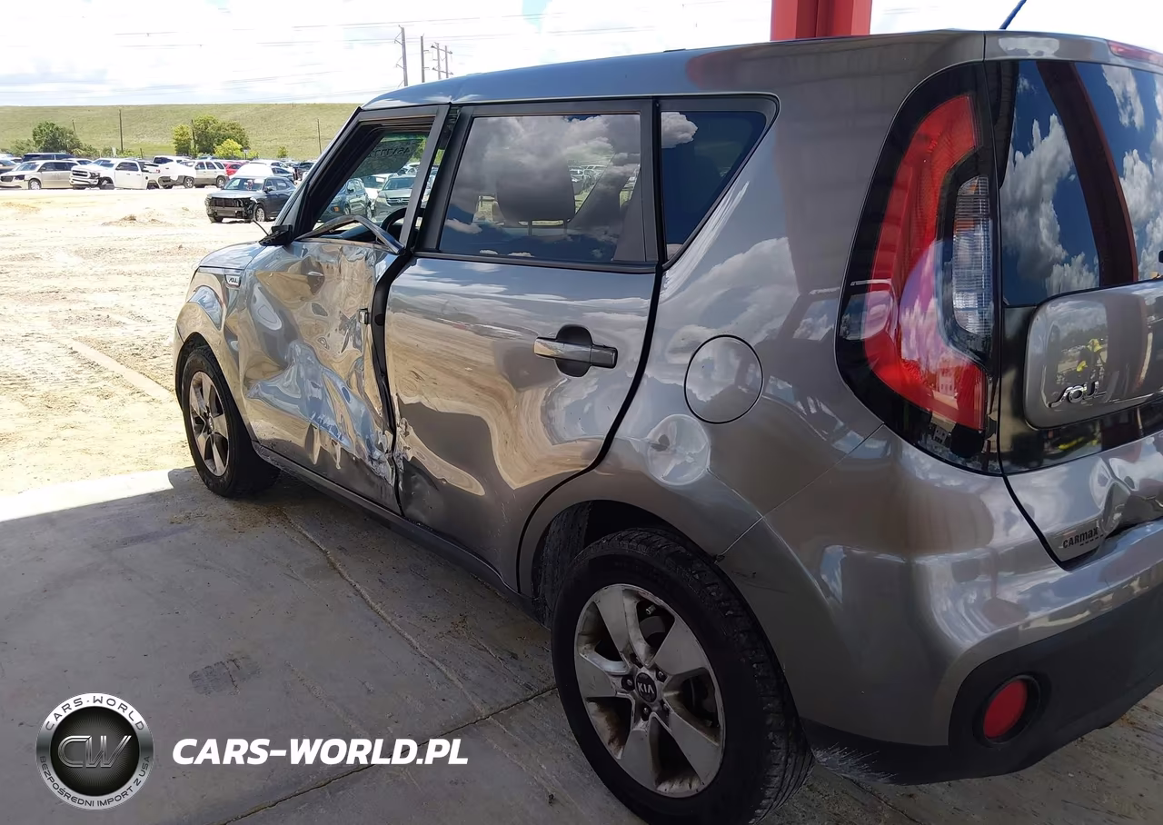 2017 Kia Soul VIN:KNDJN2A25H7473767 - 6