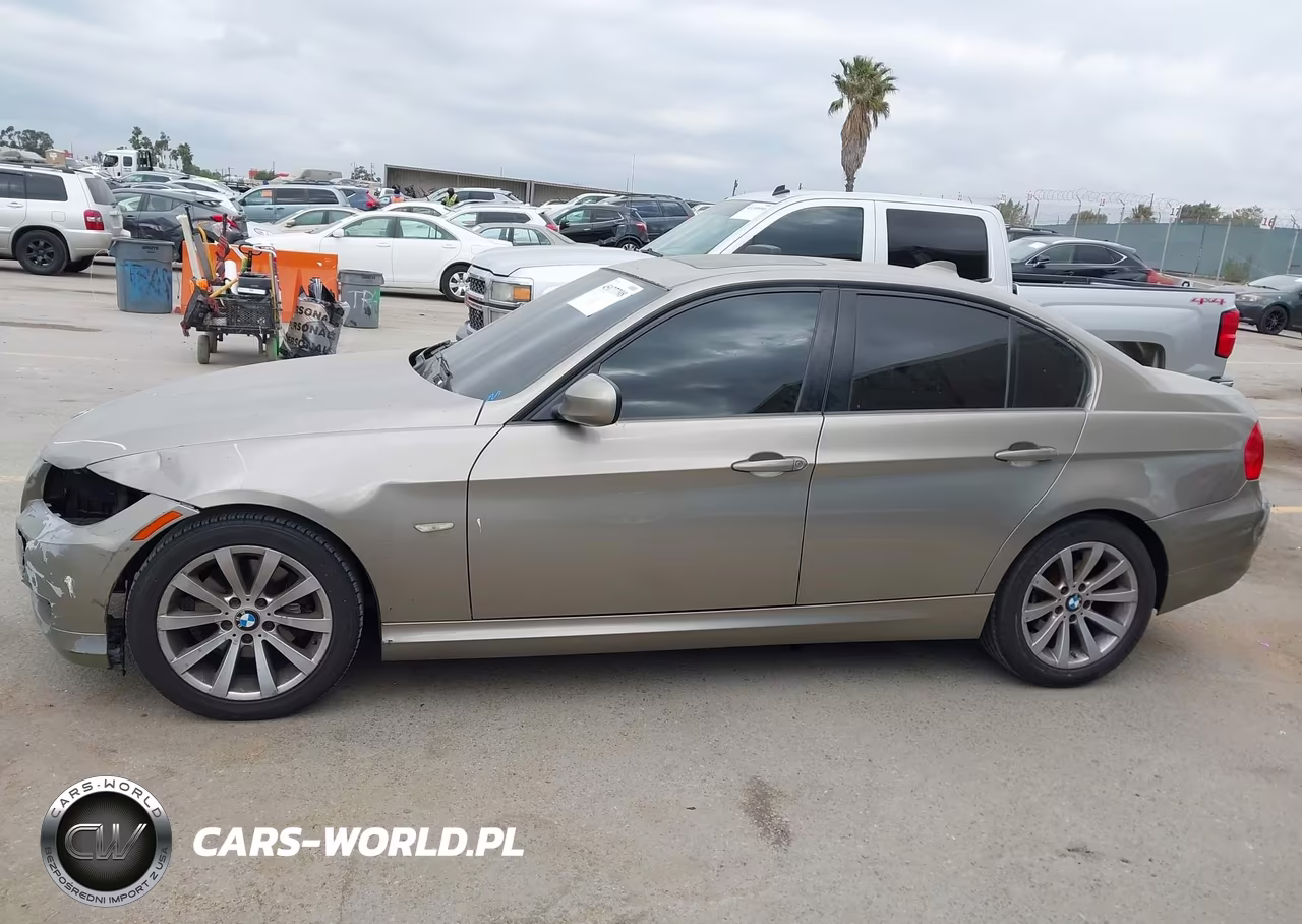 2011 BMW 328I VIN:WBAPH5C59BA441986 - 14