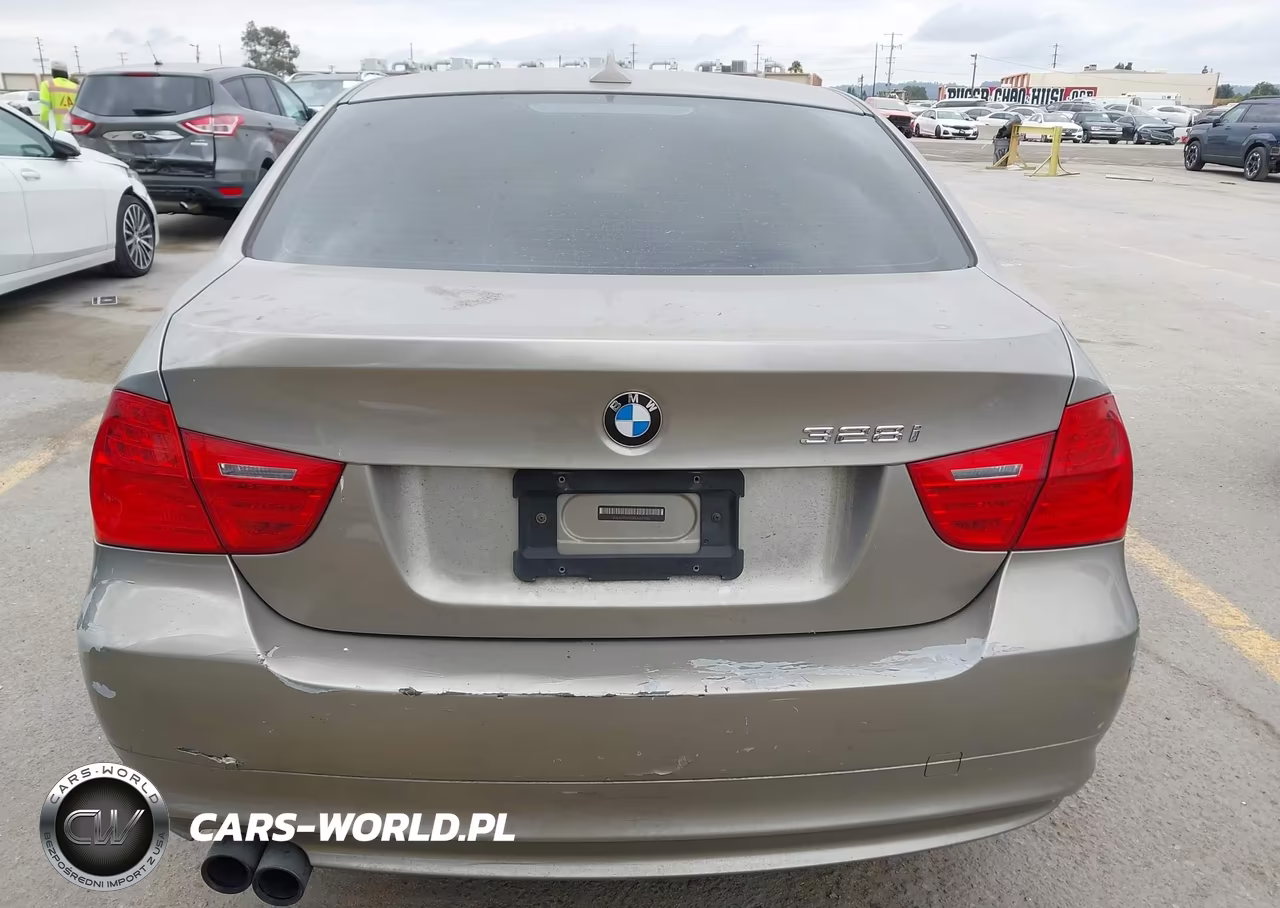 2011 BMW 328I VIN:WBAPH5C59BA441986 - 16