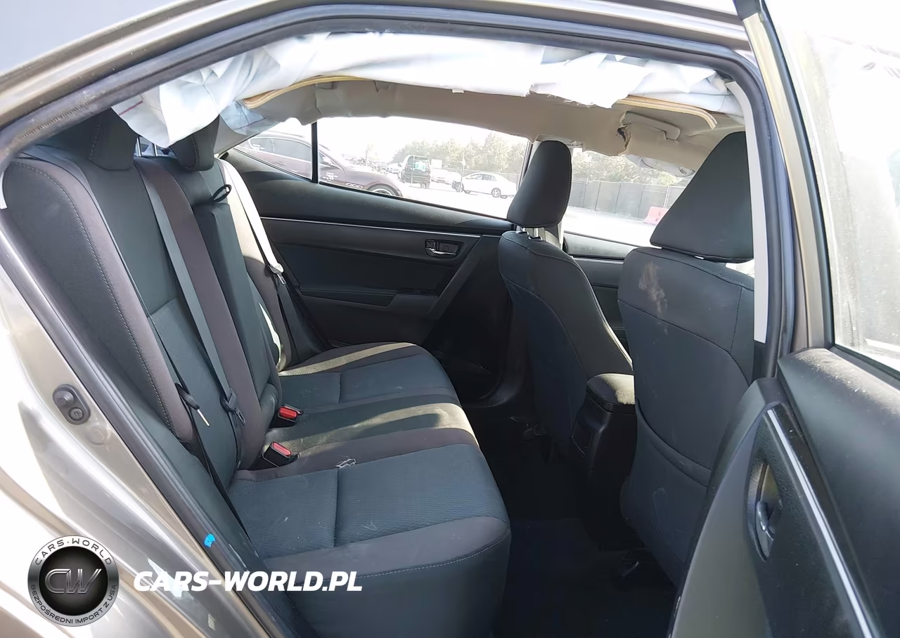 2018 Toyota Corolla Le VIN:2T1BURHE6JC021878 - 8