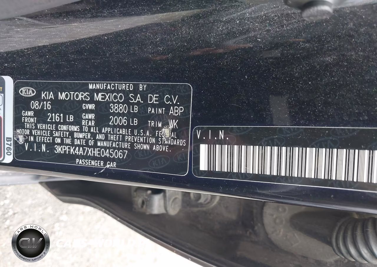2017 Kia Forte Lx VIN:3KPFK4A7XHE045067 - 9