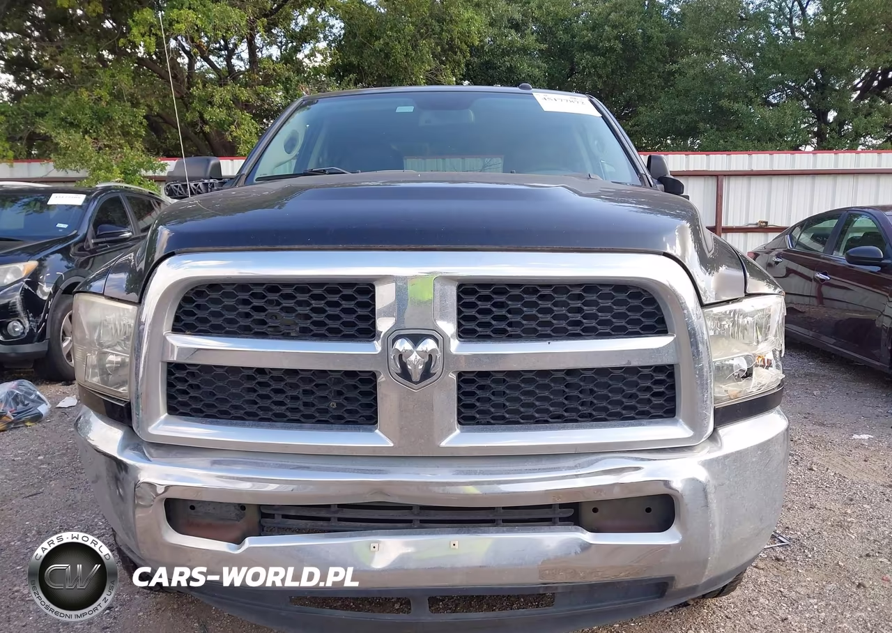 2017 Ram 2500 Tradesman 4X2 8' Box VIN:3C6UR4HJ7HG739988 - 11