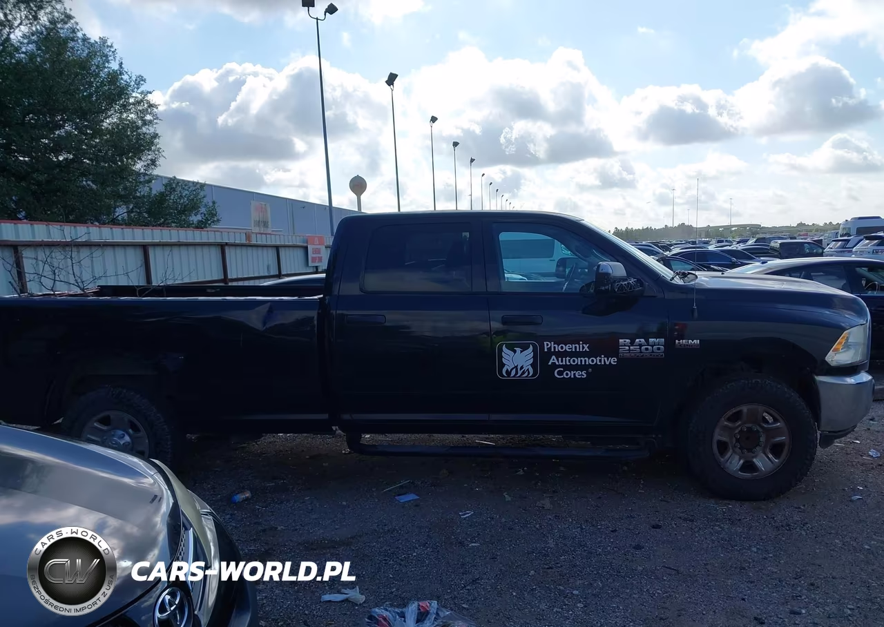 2017 Ram 2500 Tradesman 4X2 8' Box VIN:3C6UR4HJ7HG739988 - 12