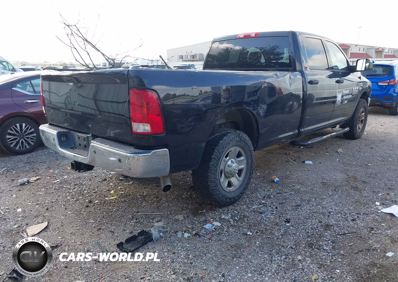2017 Ram 2500 Tradesman 4X2 8' Box VIN:3C6UR4HJ7HG739988 - 4