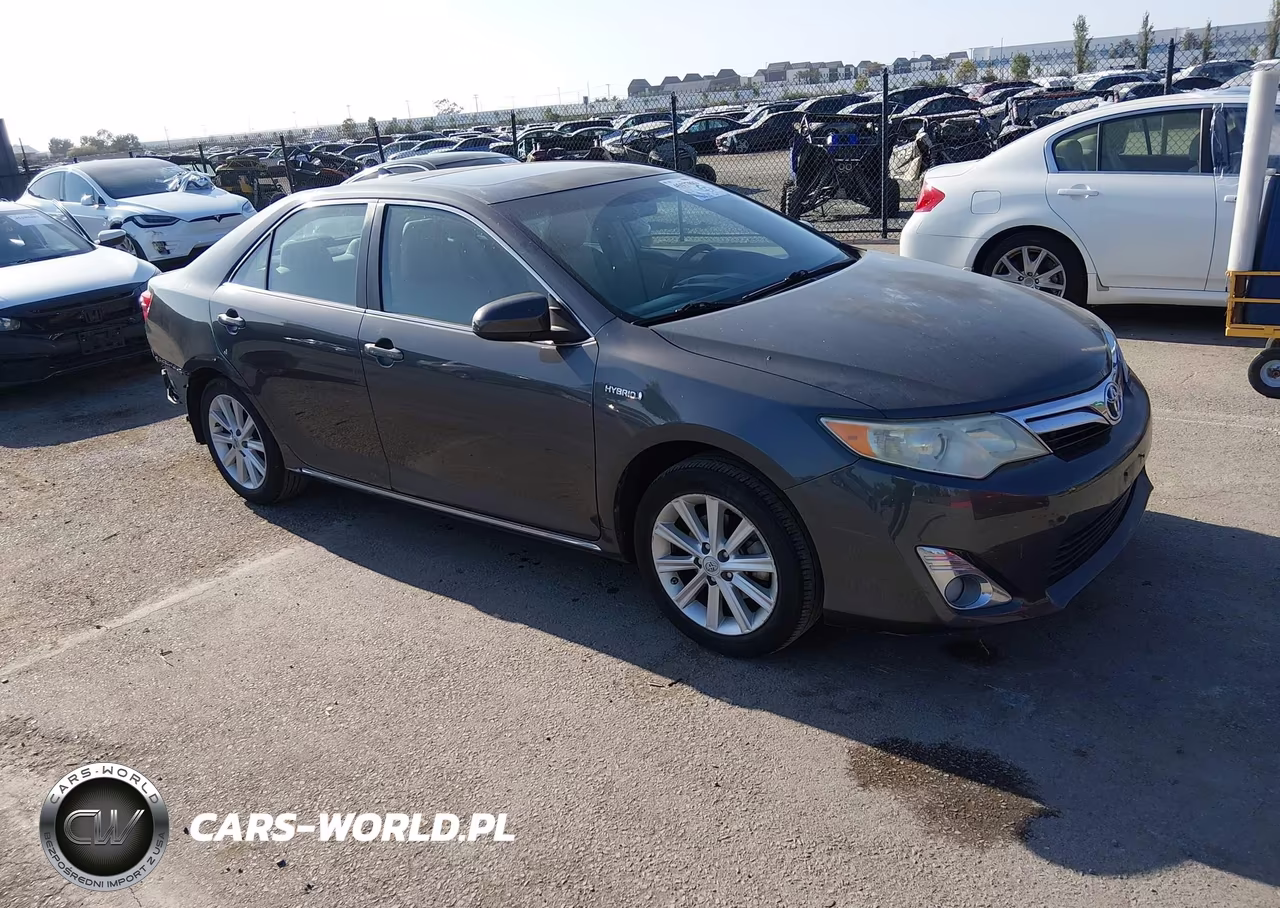 2012 Toyota Camry Hybrid Xle