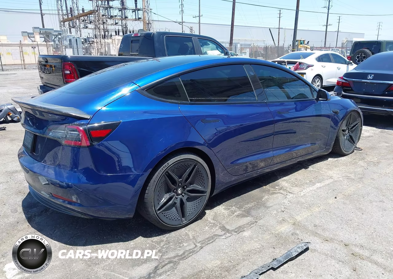 2022 Tesla Model 3 Rear-Wheel Drive VIN:5YJ3E1EA9NF373729 - 4