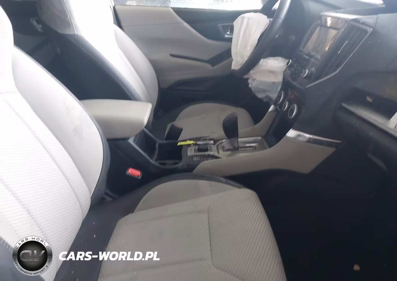 2024 Subaru Forester Premium VIN:JF2SKADC5RH501446 - 5