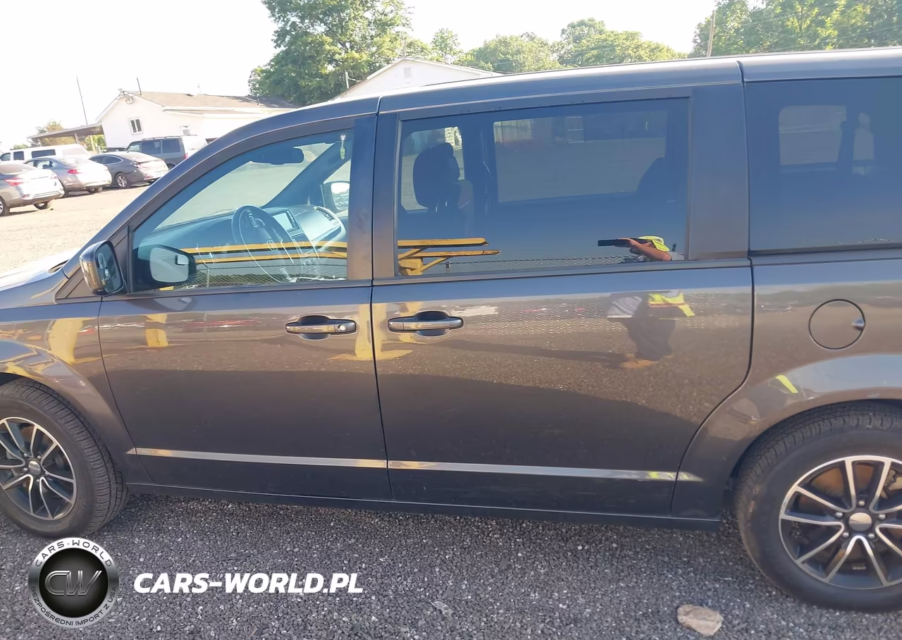 2018 Dodge Grand Caravan Se Plus VIN:2C4RDGBG1JR152939 - 14