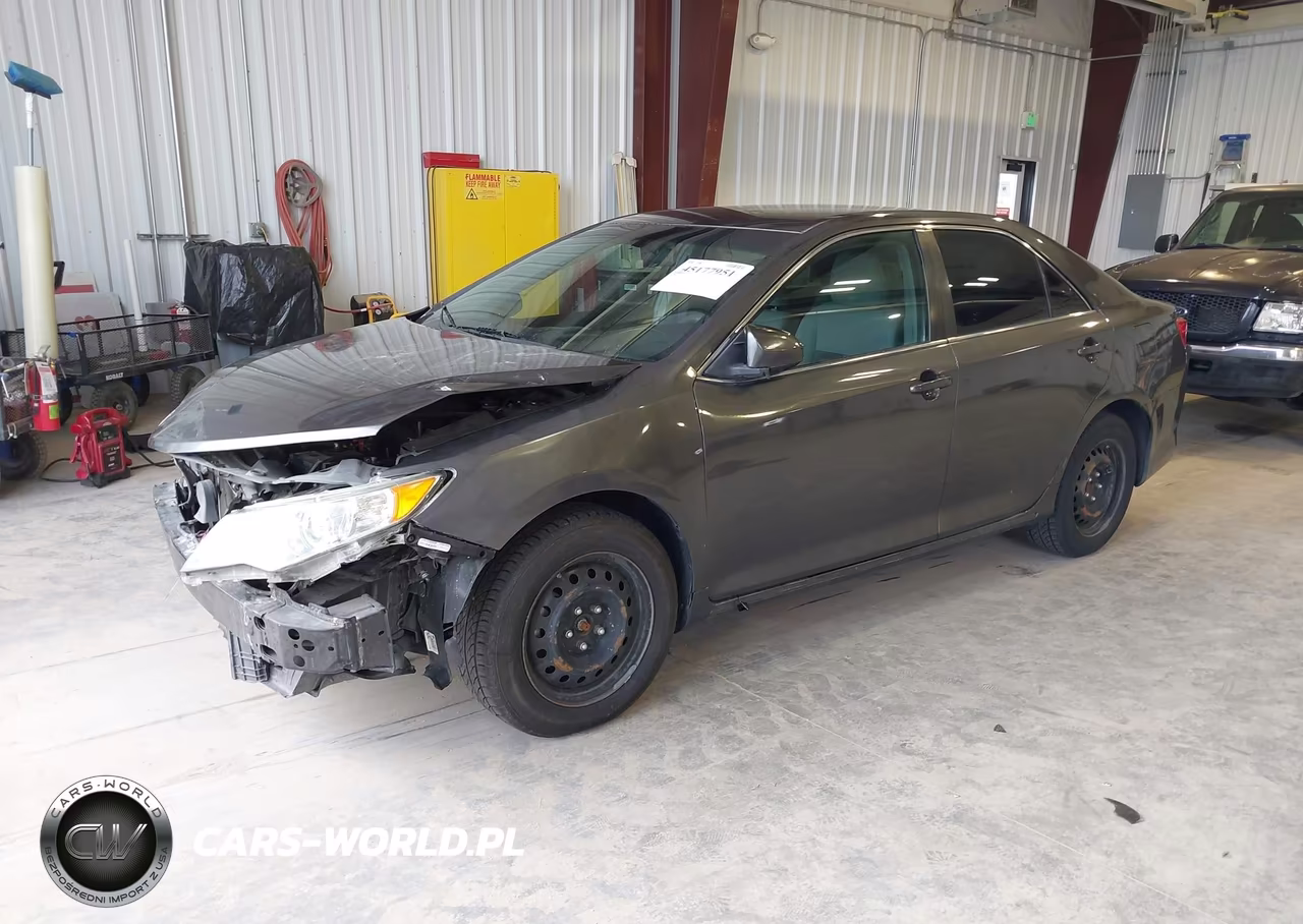 2014 Toyota Camry Le VIN:4T1BF1FK6EU364585 - 2