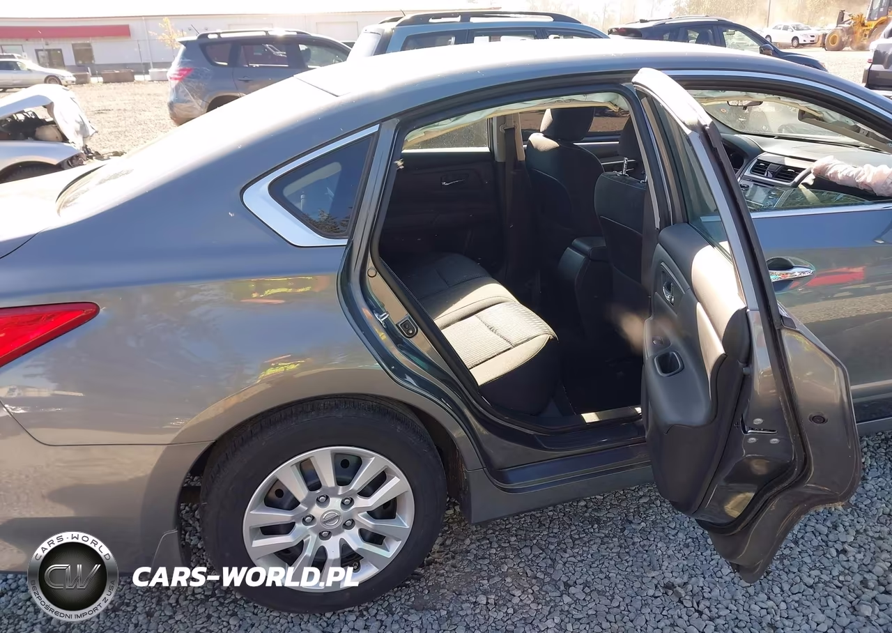 2016 Nissan Altima 2.5 S VIN:1N4AL3AP3GN340898 - 8