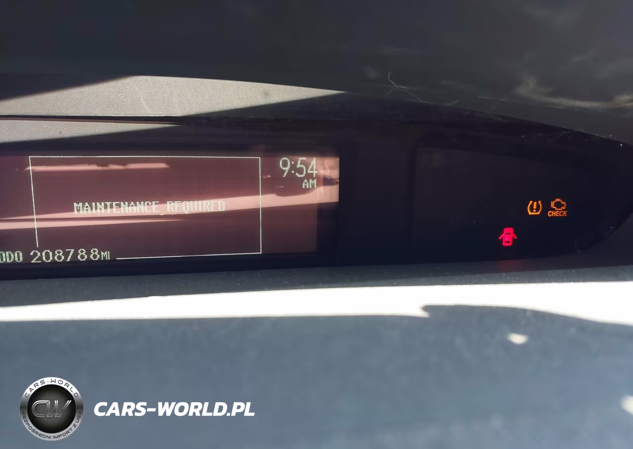 2013 Toyota Prius Plug-In VIN:JTDKN3DP9D3038138 - 7