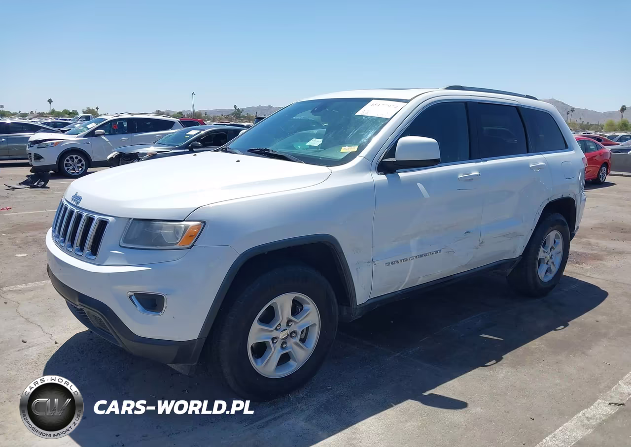 2015 Jeep Grand Cherokee Laredo VIN:1C4RJFAGXFC833248 - 6