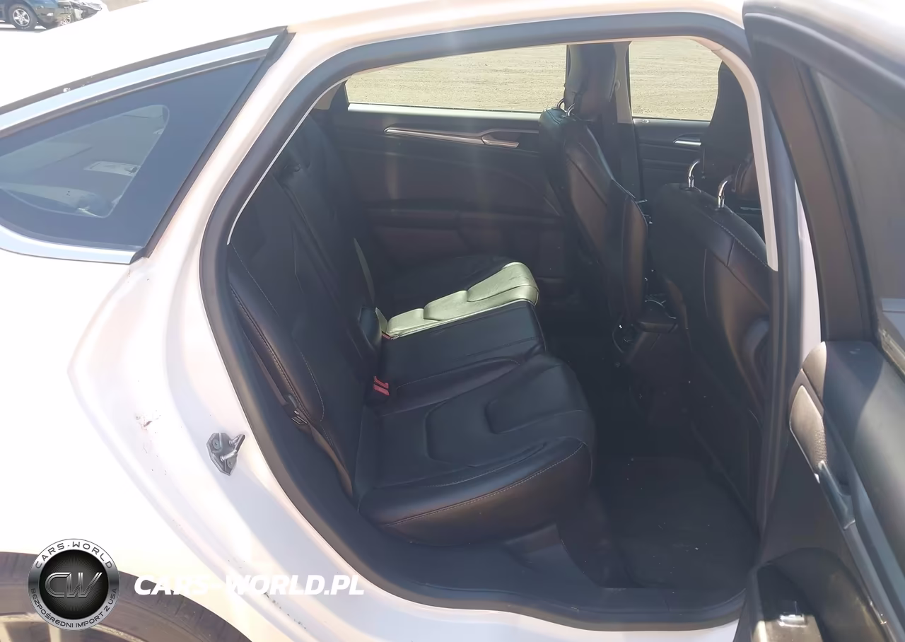 2013 Ford Fusion Titanium VIN:3FA6P0D9XDR260173 - 8