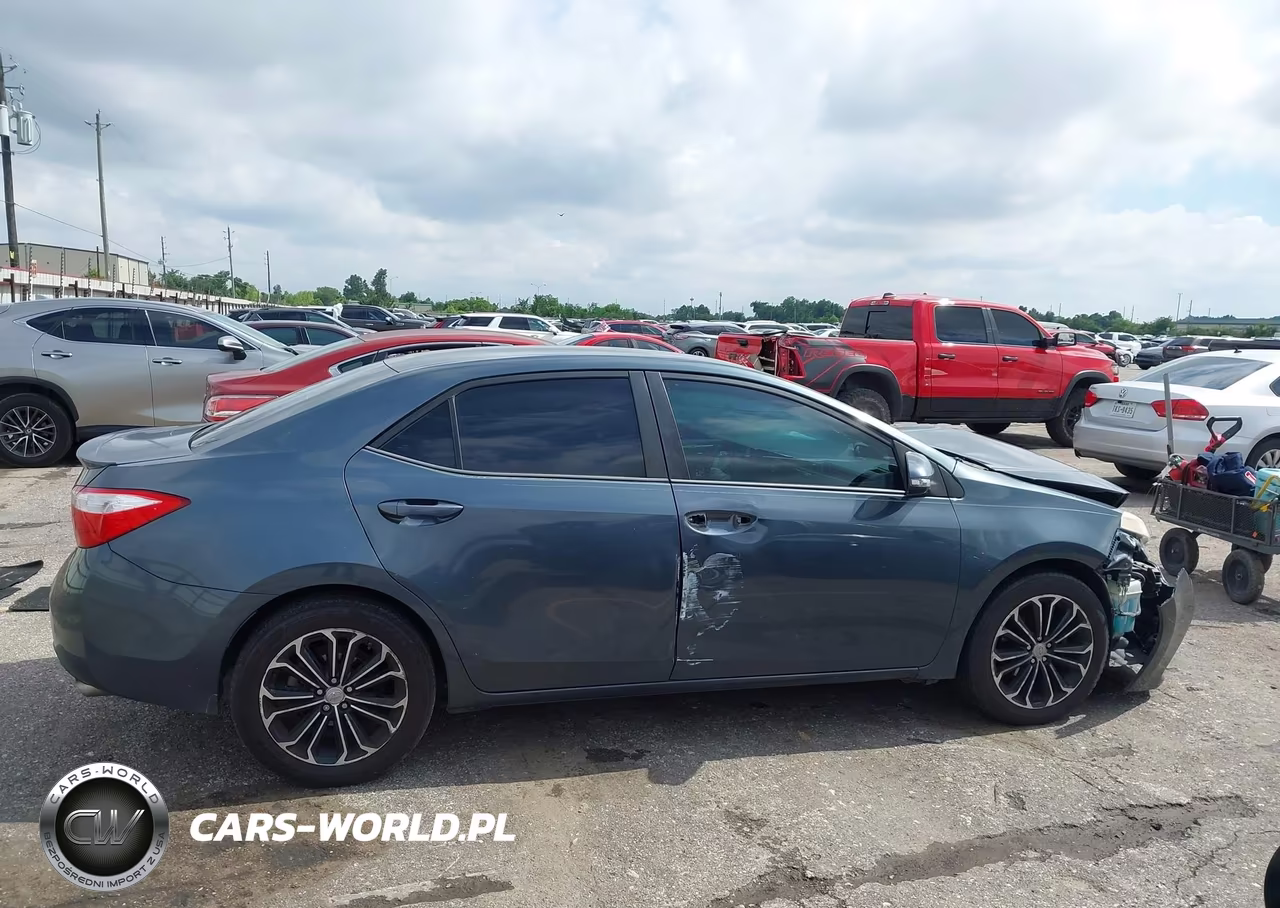 2015 Toyota Corolla S Plus VIN:5YFBURHE0FP225275 - 13