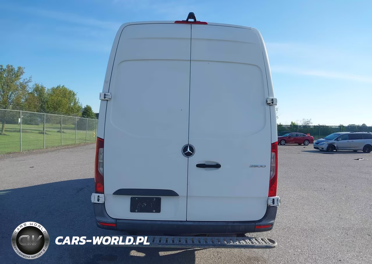 2019 Mercedes-Benz Sprinter 2500 High Roof V6 VIN:WD3PF1CD6KP057101 - 16