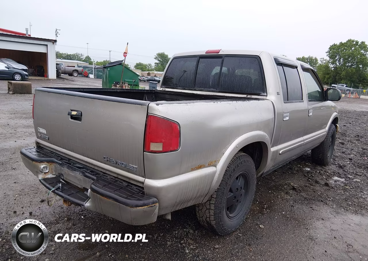 2003 Chevrolet S-10 Ls VIN:1GCDT13X93K137034 - 4