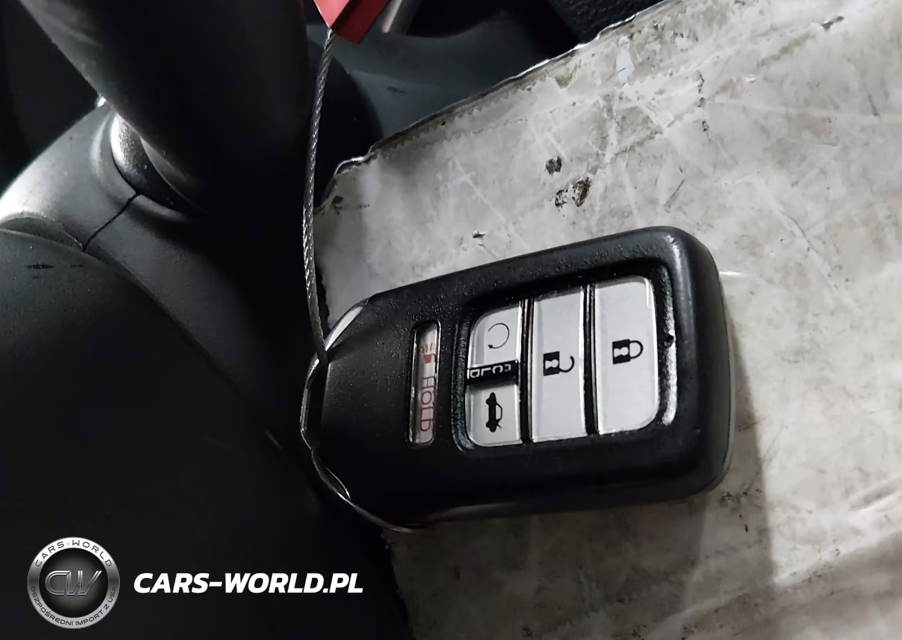 2020 Honda Civic Sport VIN:19XFC2F86LE000574 - 11