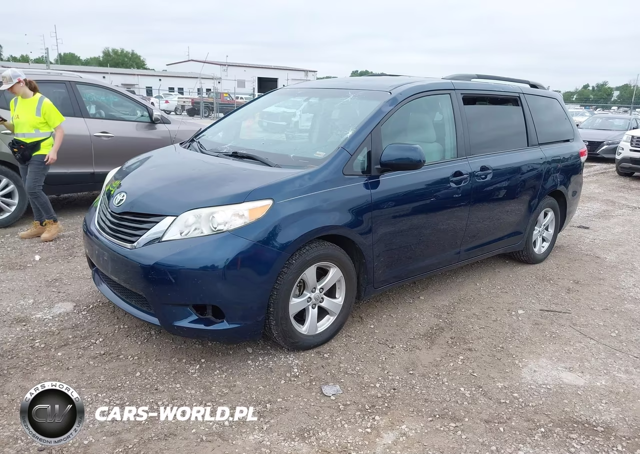 2011 Toyota Sienna Le V6 VIN:5TDKK3DCXBS095028 - 2