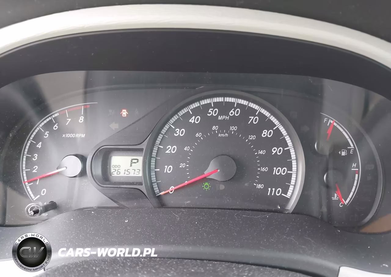 2011 Toyota Sienna Le V6 VIN:5TDKK3DCXBS095028 - 7