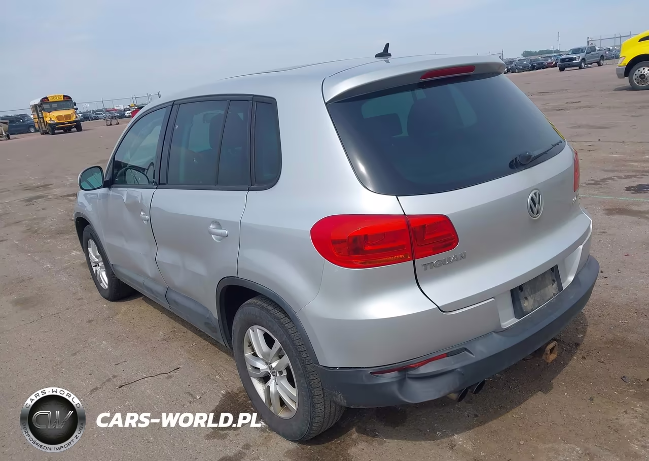 2013 Volkswagen Tiguan S VIN:WVGAV3AX4DW609626 - 3