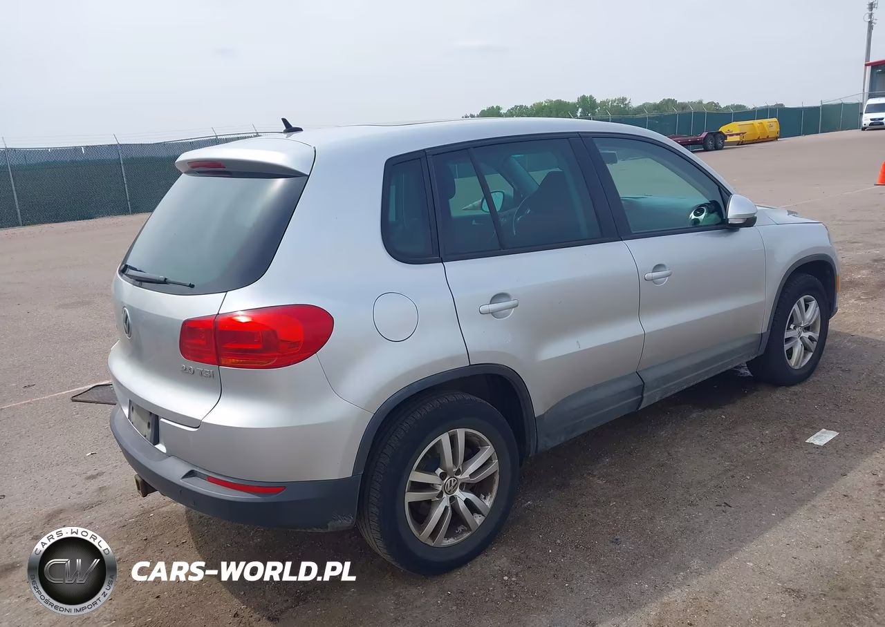 2013 Volkswagen Tiguan S VIN:WVGAV3AX4DW609626 - 4