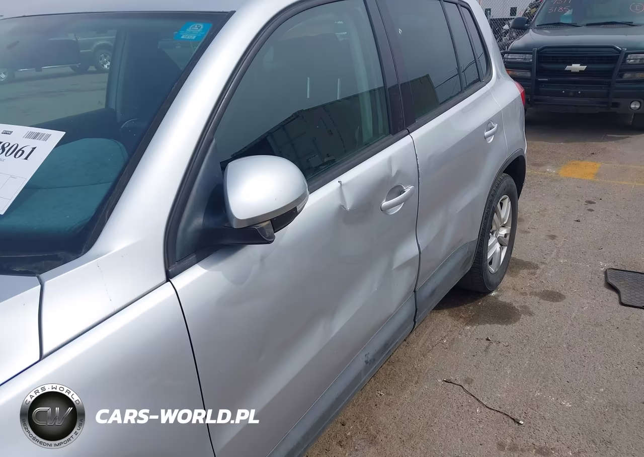 2013 Volkswagen Tiguan S VIN:WVGAV3AX4DW609626 - 6