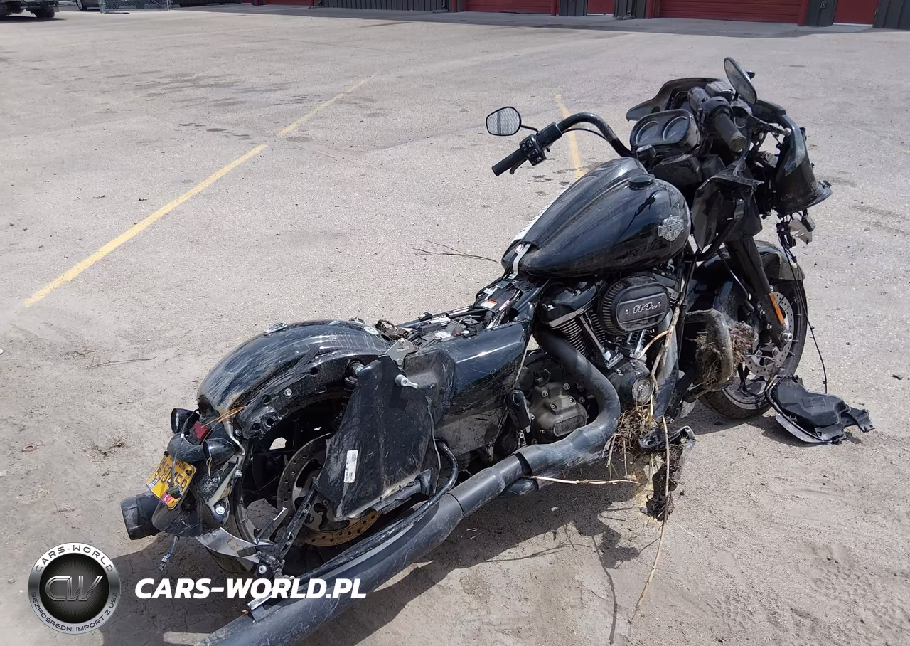 2022 Harley-Davidson Fltrxs VIN:1HD1KTP14NB672023 - 4