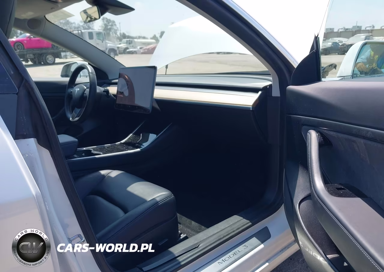 2020 Tesla Model 3 Standard Range Plus Rear-Wheel Drive-Standard Range Rear-Wheel Drive VIN:5YJ3E1EA9LF632488 - 5