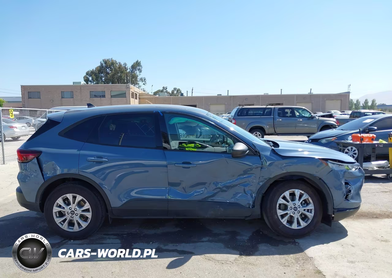 2025 Ford Escape Active VIN:1FMCU0GN0SUA97257 - 13