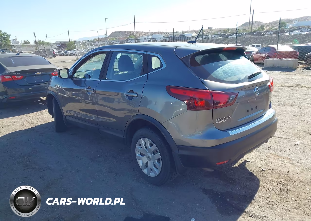 2018 Nissan Rogue Sport S VIN:JN1BJ1CP7JW104216 - 3