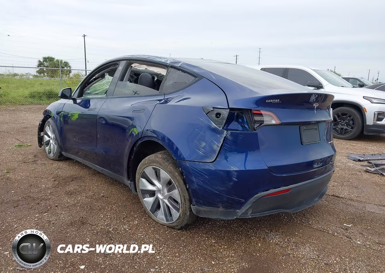 2023 Tesla Model Y Awd-Long Range Dual Motor All-Wheel Drive VIN:7SAYGDEE0PA040021 - 3
