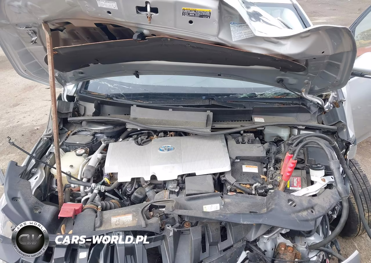 2017 Toyota Prius Prime Advanced VIN:JTDKARFP3H3061822 - 10