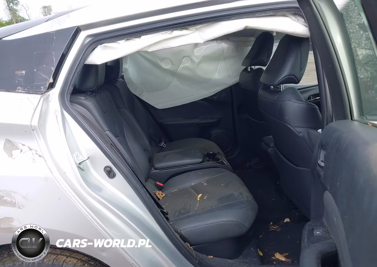 2017 Toyota Prius Prime Advanced VIN:JTDKARFP3H3061822 - 8