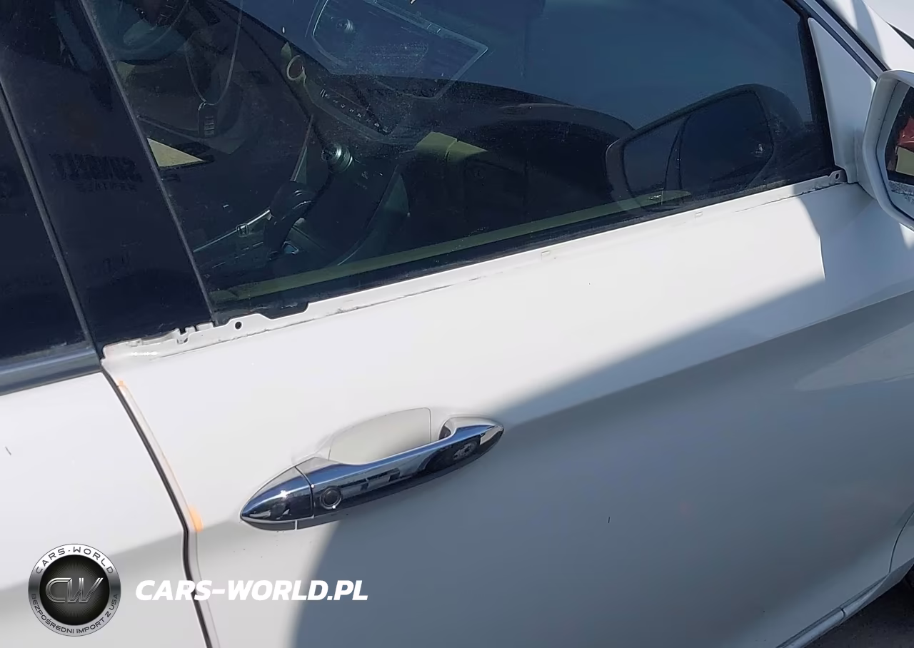 2015 Honda Accord Hybrid Touring VIN:1HGCR6F75FA000073 - 18