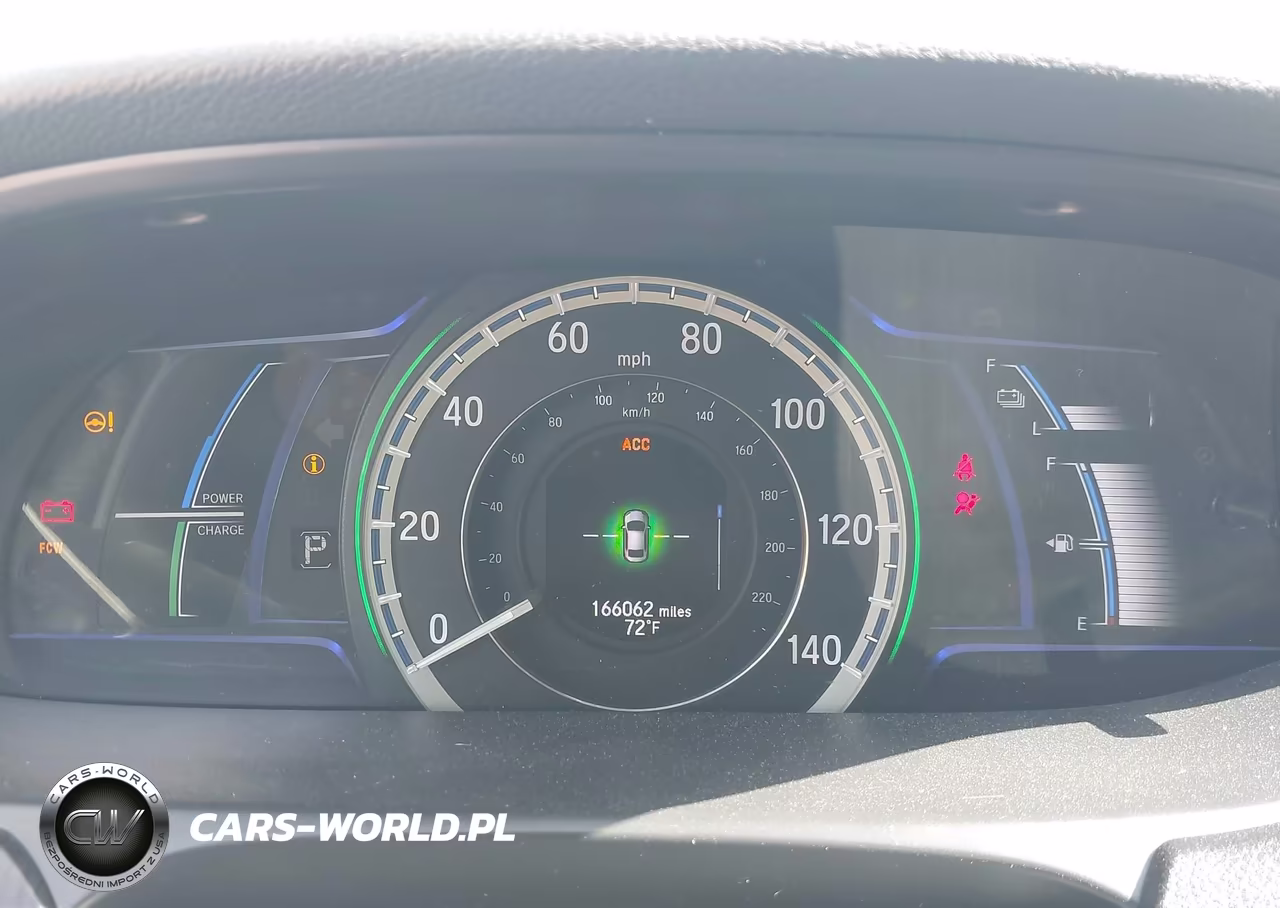 2015 Honda Accord Hybrid Touring VIN:1HGCR6F75FA000073 - 7